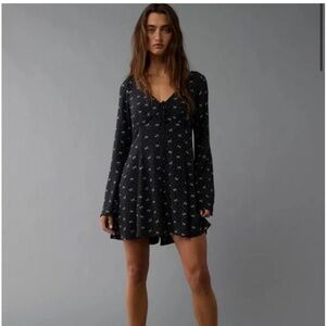 NWT AE Black with bow detail romper